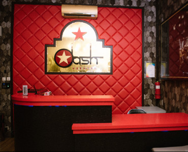 Receptionist