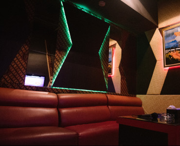 Karaoke Room 5